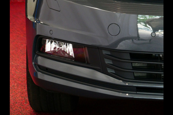 Volkswagen Touran 1.5 TSI 150PK 7P CARPLAY NAVI CAMERA LED ELEK.KLEP VIR.COCKPIT DODE.HOEK DET. STOELVERW KEYLESS 7P 7PERS 11/2024 "Volkswagen rijden begint bij Topautos.nl – 75 topmodellen direct op voorraad!" Volkswagen Touran 1.5 TSI 150PK 7P CARPLAY NAVI CAMERA LED ELEK.KLEP VIR.COCKPIT DODE.HOEK DET. STOELVERW KEYLESS 7P 7PERS 11/2024 "Volkswagen rijden begint bij Topautos.nl – 75 topmodellen direct op voorraad!"