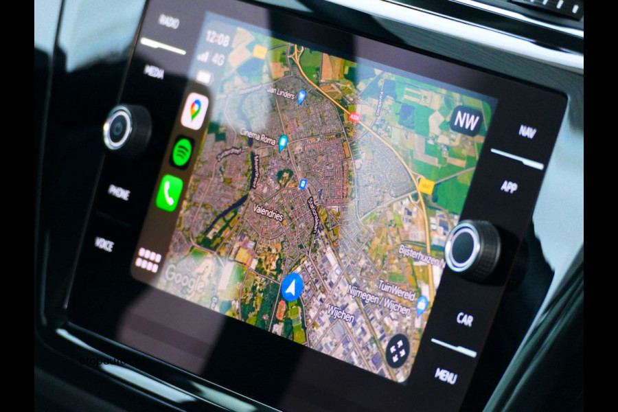 Volkswagen Touran 1.5 TSI 150PK 7P CARPLAY NAVI CAMERA LED ELEK.KLEP VIR.COCKPIT DODE.HOEK DET. STOELVERW KEYLESS 7P 7PERS 11/2024 "Volkswagen rijden begint bij Topautos.nl – 75 topmodellen direct op voorraad!" Volkswagen Touran 1.5 TSI 150PK 7P CARPLAY NAVI CAMERA LED ELEK.KLEP VIR.COCKPIT DODE.HOEK DET. STOELVERW KEYLESS 7P 7PERS 11/2024 "Volkswagen rijden begint bij Topautos.nl – 75 topmodellen direct op voorraad!"
