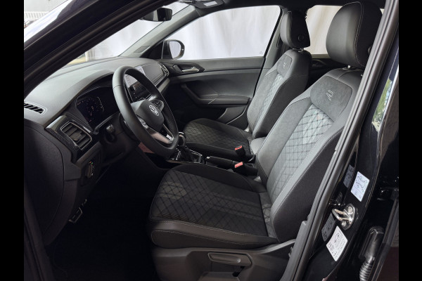 Volkswagen T-Cross ✅NIEUWE AUTO✅ TSI 115PK R-LINE EDITION TREKHAAK LED LMV IQ CAMERA STOELVERW ✅2025✅ "Volkswagen rijden begint bij Topautos.nl – 75 topmodellen direct op voorraad!"