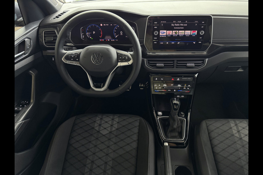 Volkswagen T-Cross ✅NIEUWE AUTO✅ TSI 115PK R-LINE EDITION TREKHAAK LED LMV IQ CAMERA STOELVERW ✅2025✅ "Volkswagen rijden begint bij Topautos.nl – 75 topmodellen direct op voorraad!"