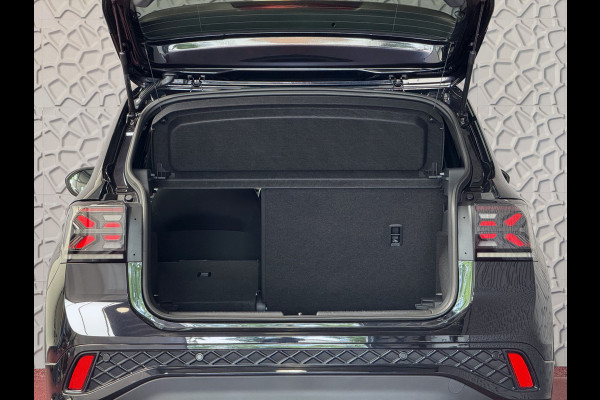 Volkswagen T-Cross ✅NIEUWE AUTO✅ TSI 115PK R-LINE EDITION TREKHAAK LED LMV IQ CAMERA STOELVERW ✅2025✅ "Volkswagen rijden begint bij Topautos.nl – 75 topmodellen direct op voorraad!"