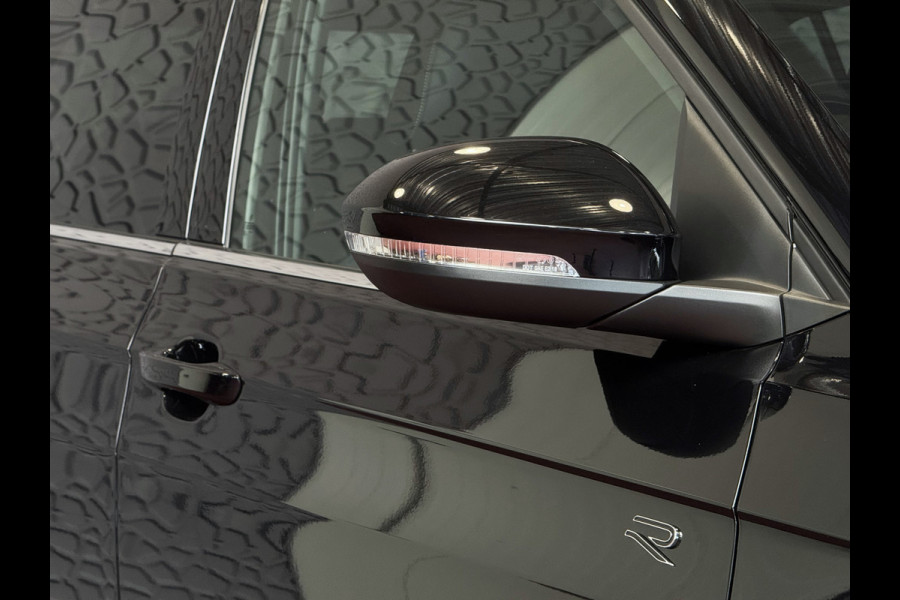 Volkswagen T-Cross ✅NIEUWE AUTO✅ TSI 115PK R-LINE EDITION TREKHAAK LED LMV IQ CAMERA STOELVERW ✅2025✅ "Volkswagen rijden begint bij Topautos.nl – 75 topmodellen direct op voorraad!"