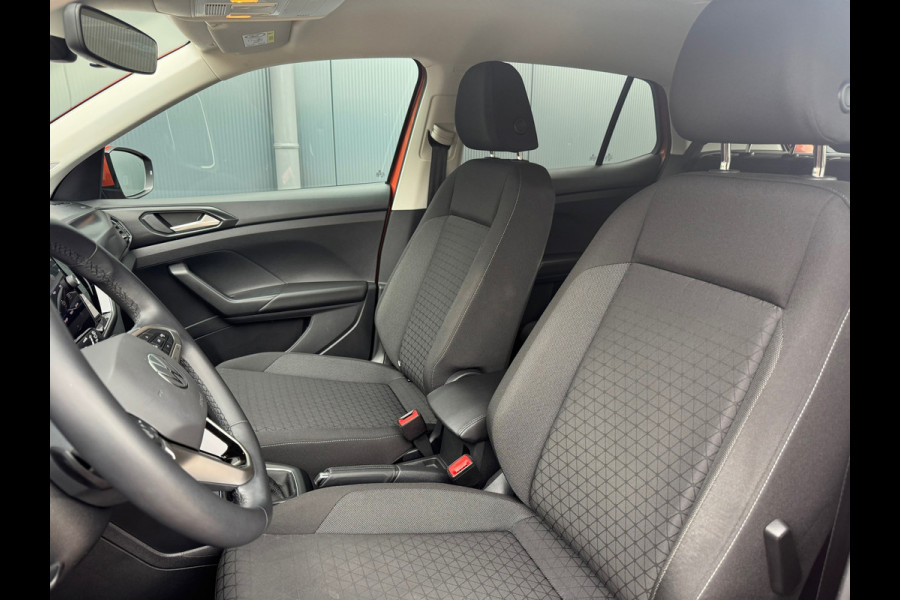 Volkswagen T-Cross 1.0 TSI Automaat R-Line * Camera * Led * CarPlay