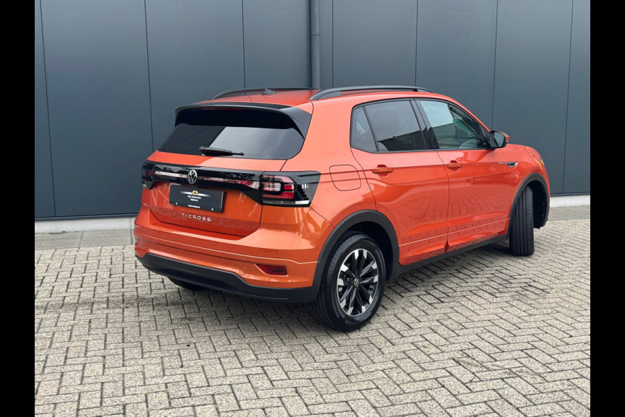Volkswagen T-Cross 1.0 TSI Automaat R-Line * Camera * Led * CarPlay