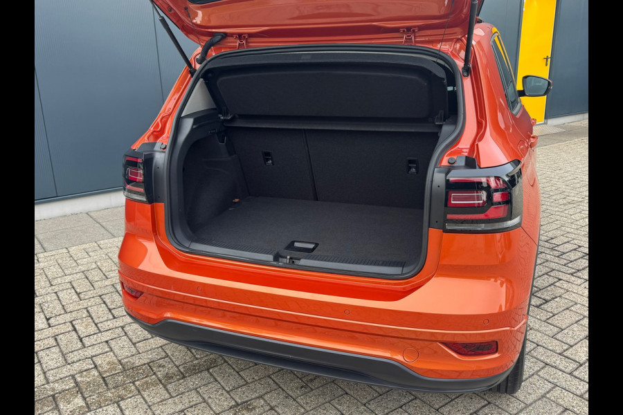 Volkswagen T-Cross 1.0 TSI Automaat R-Line * Camera * Led * CarPlay
