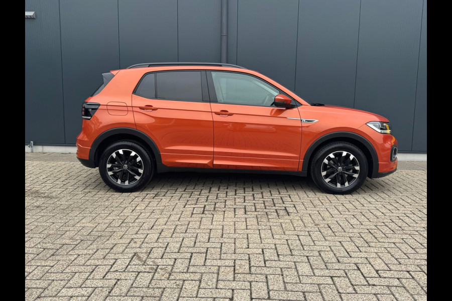 Volkswagen T-Cross 1.0 TSI Automaat R-Line * Camera * Led * CarPlay