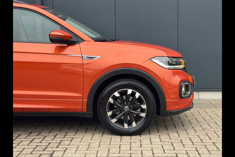Volkswagen T-Cross 1.0 TSI Automaat R-Line * Camera * Led * CarPlay