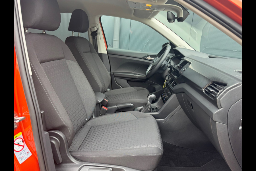 Volkswagen T-Cross 1.0 TSI Automaat R-Line * Camera * Led * CarPlay