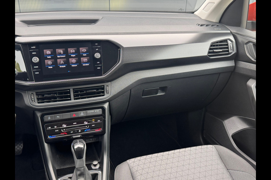 Volkswagen T-Cross 1.0 TSI Automaat R-Line * Camera * Led * CarPlay