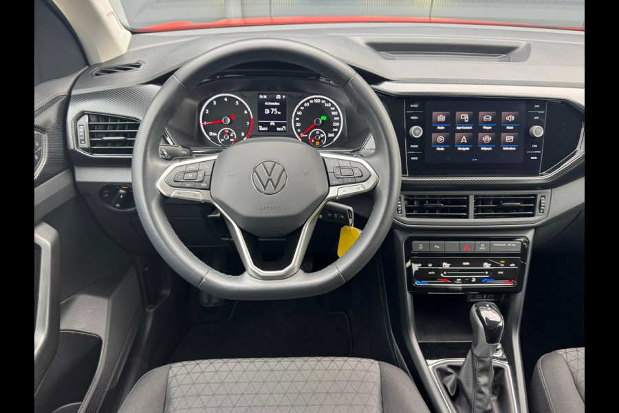 Volkswagen T-Cross 1.0 TSI Automaat R-Line * Camera * Led * CarPlay