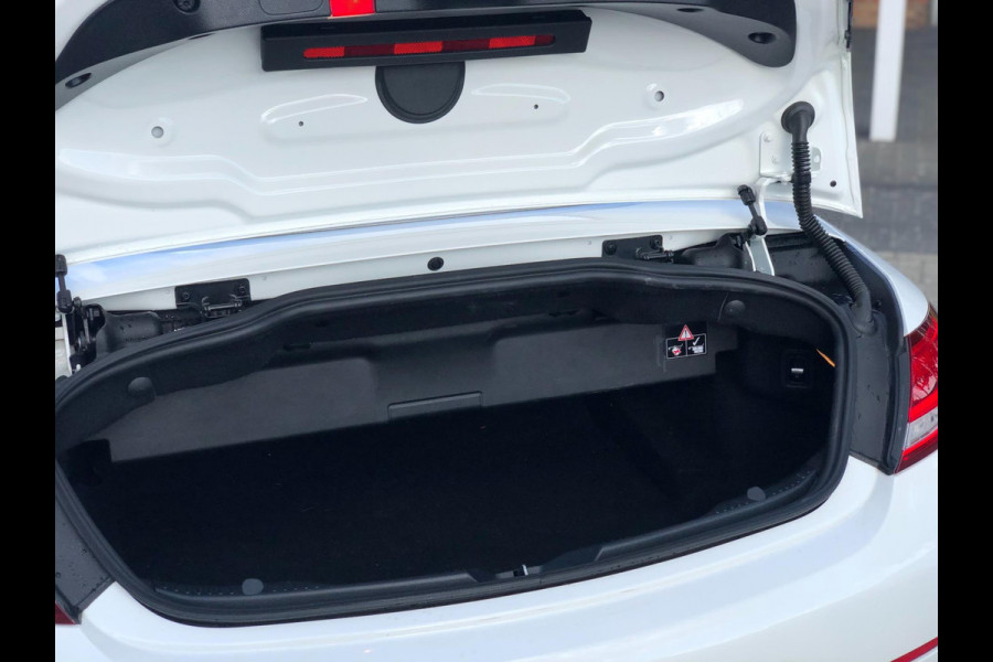 Mercedes-Benz C-Klasse Cabrio 200 Edition 1 (184PK!) | Leder, Navi, Camera, 19'' LMV, Climate, Cruise | Dealeronderhouden |