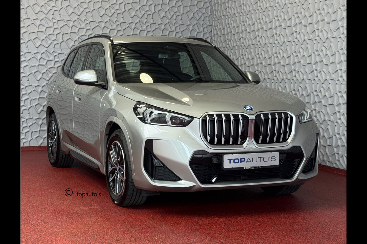 BMW X1 XDRIVE 25E M-SPORT LED ELEK.KLEP NAVI STOELVERW M-SHADOW LINE CARPLAY/ANDROID ZWARTE.HEMEL PHEV PLUG IN HYBRID AWD 4X4 4WD BMW X1 XDRIVE 25E M-SPORT LED ELEK.KLEP NAVI STOELVERW M-SHADOW LINE CARPLAY/ANDROID ZWARTE.HEMEL PHEV PLUG IN HYBRID AWD 4X4 4WD