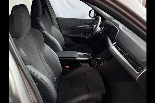 BMW X1 XDRIVE 25E M-SPORT LED ELEK.KLEP NAVI STOELVERW M-SHADOW LINE CARPLAY/ANDROID ZWARTE.HEMEL PHEV PLUG IN HYBRID AWD 4X4 4WD BMW X1 XDRIVE 25E M-SPORT LED ELEK.KLEP NAVI STOELVERW M-SHADOW LINE CARPLAY/ANDROID ZWARTE.HEMEL PHEV PLUG IN HYBRID AWD 4X4 4WD
