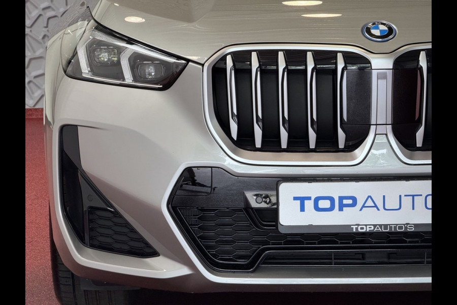 BMW X1 XDRIVE 25E M-SPORT LED ELEK.KLEP NAVI STOELVERW M-SHADOW LINE CARPLAY/ANDROID ZWARTE.HEMEL PHEV PLUG IN HYBRID AWD 4X4 4WD BMW X1 XDRIVE 25E M-SPORT LED ELEK.KLEP NAVI STOELVERW M-SHADOW LINE CARPLAY/ANDROID ZWARTE.HEMEL PHEV PLUG IN HYBRID AWD 4X4 4WD