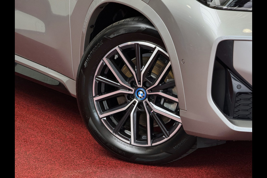 BMW X1 XDRIVE 25E M-SPORT LED ELEK.KLEP NAVI STOELVERW M-SHADOW LINE CARPLAY/ANDROID ZWARTE.HEMEL PHEV PLUG IN HYBRID AWD 4X4 4WD BMW X1 XDRIVE 25E M-SPORT LED ELEK.KLEP NAVI STOELVERW M-SHADOW LINE CARPLAY/ANDROID ZWARTE.HEMEL PHEV PLUG IN HYBRID AWD 4X4 4WD