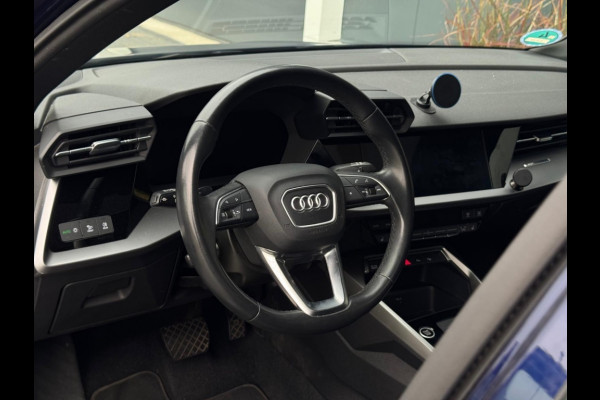 Audi A3 Sportback 35 TFSI S edition PANO NAVI ACC ECC PDC LED ELEK PAKKET Audi A3 Sportback 35 TFSI S edition PANO NAVI ACC ECC PDC LED ELEK PAKKET
