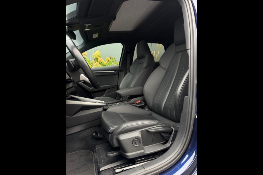 Audi A3 Sportback 35 TFSI S edition PANO NAVI ACC ECC PDC LED ELEK PAKKET Audi A3 Sportback 35 TFSI S edition PANO NAVI ACC ECC PDC LED ELEK PAKKET