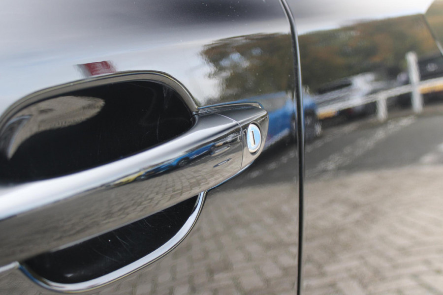 Peugeot 2008 1.2 130PK AUTOMAAT GT PACK | TREKHAAK | NAVIGATIE | ELEKTRISCHE STOELVERSTELLING | MASSAGE STOEL | STOEL VERWARMING | CAMERA VOOR / ACHTER | DRAADLOOS APPLE-CARPLAY / ANDROID-AUTO | DRAADLOOS LADEN | KEYLESS ENTRY / START | DODEHOEK DETECTIE | ADAPTIVE CRUISE CONTROL | ALCANTARA BEKLEDING | PARKEERSENSOREN VOOR EN ACHTER | Peugeot 2008 1.2 130PK AUTOMAAT GT PACK | TREKHAAK | NAVIGATIE | ELEKTRISCHE STOELVERSTELLING | MASSAGE STOEL | STOEL VERWARMING | CAMERA VOOR / ACHTER | DRAADLOOS APPLE-CARPLAY / ANDROID-AUTO | DRAADLOOS LADEN | KEYLESS ENTRY / START | DODEHOEK DETECTIE | ADAPTIVE CRUISE CONTROL | ALCANTARA BEKLEDING | PARKEERSENSOREN VOOR EN ACHTER |