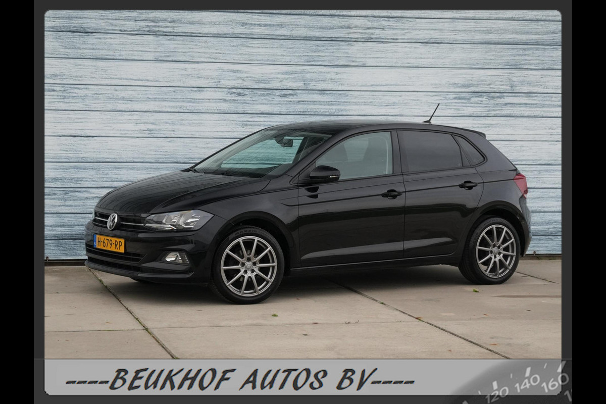 Volkswagen Polo 1.0 TSI Business Automaat Park Sensor Navi Volkswagen Polo 1.0 TSI Business Automaat Park Sensor Navi