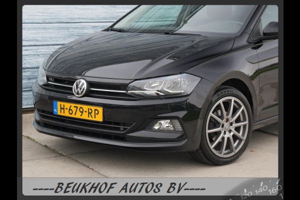 Volkswagen Polo 1.0 TSI Business Automaat Park Sensor Navi Volkswagen Polo 1.0 TSI Business Automaat Park Sensor Navi