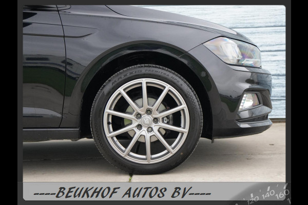 Volkswagen Polo 1.0 TSI Business Automaat Park Sensor Navi Volkswagen Polo 1.0 TSI Business Automaat Park Sensor Navi