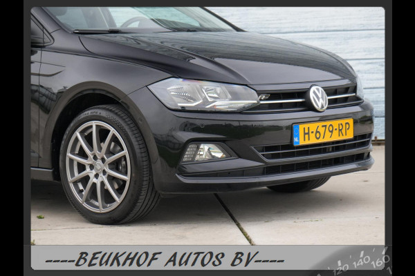 Volkswagen Polo 1.0 TSI Business Automaat Park Sensor Navi Volkswagen Polo 1.0 TSI Business Automaat Park Sensor Navi