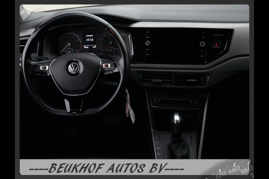 Volkswagen Polo 1.0 TSI Business Automaat Park Sensor Navi Volkswagen Polo 1.0 TSI Business Automaat Park Sensor Navi