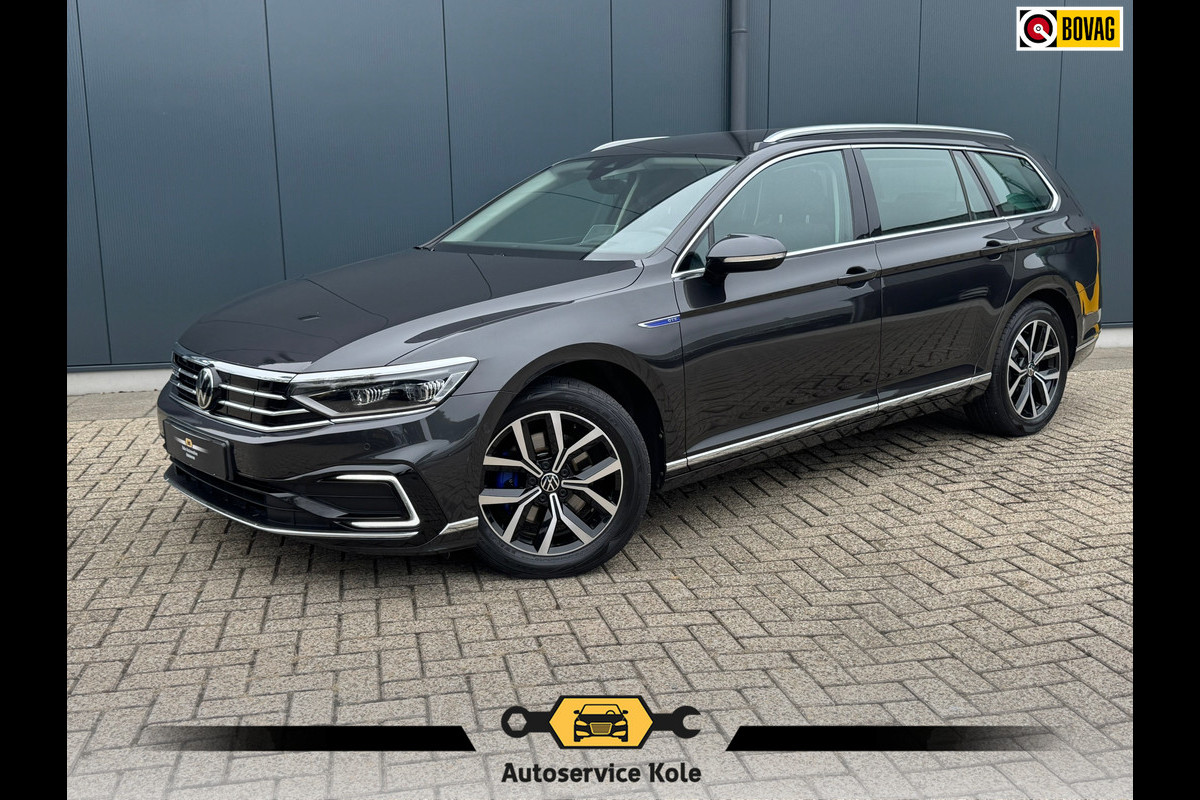Volkswagen Passat Variant 1.4 TSI PHEV GTE * Trekhaak * Head-up Display * Matrix Led * Side Assist * Volkswagen Passat Variant 1.4 TSI PHEV GTE * Trekhaak * Head-up Display * Matrix Led * Side Assist *