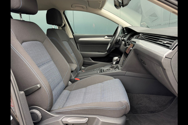 Volkswagen Passat Variant 1.4 TSI PHEV GTE * Trekhaak * Head-up Display * Matrix Led * Side Assist *