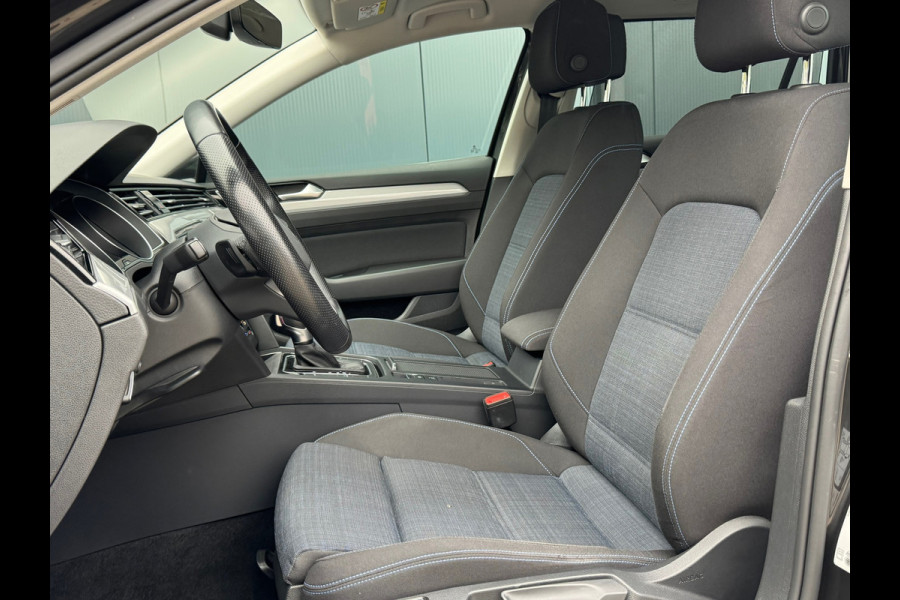 Volkswagen Passat Variant 1.4 TSI PHEV GTE * Trekhaak * Head-up Display * Matrix Led * Side Assist *