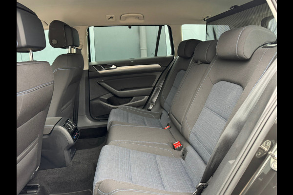 Volkswagen Passat Variant 1.4 TSI PHEV GTE * Trekhaak * Head-up Display * Matrix Led * Side Assist *