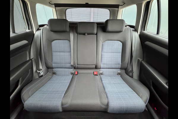Volkswagen Passat Variant 1.4 TSI PHEV GTE * Trekhaak * Head-up Display * Matrix Led * Side Assist *