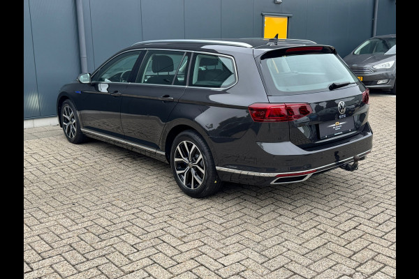 Volkswagen Passat Variant 1.4 TSI PHEV GTE * Trekhaak * Head-up Display * Matrix Led * Side Assist *