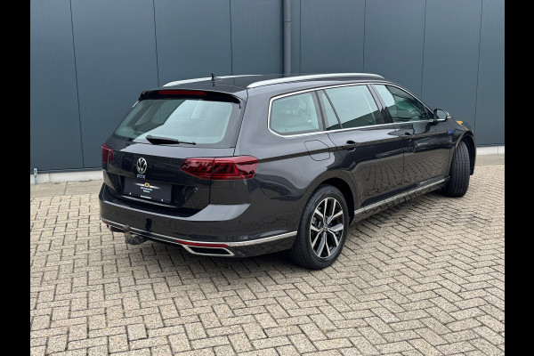 Volkswagen Passat Variant 1.4 TSI PHEV GTE * Trekhaak * Head-up Display * Matrix Led * Side Assist *