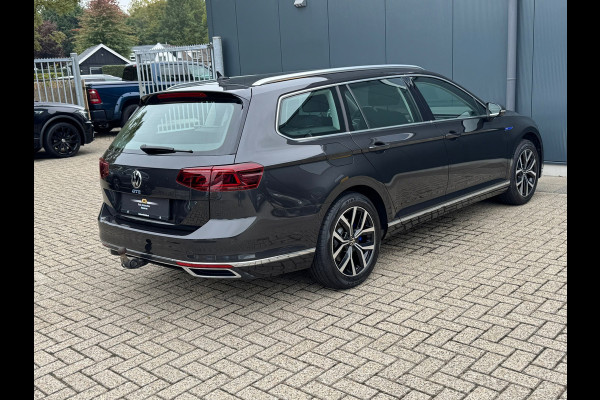 Volkswagen Passat Variant 1.4 TSI PHEV GTE * Trekhaak * Head-up Display * Matrix Led * Side Assist *