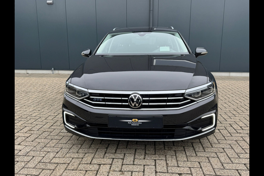 Volkswagen Passat Variant 1.4 TSI PHEV GTE * Trekhaak * Head-up Display * Matrix Led * Side Assist *