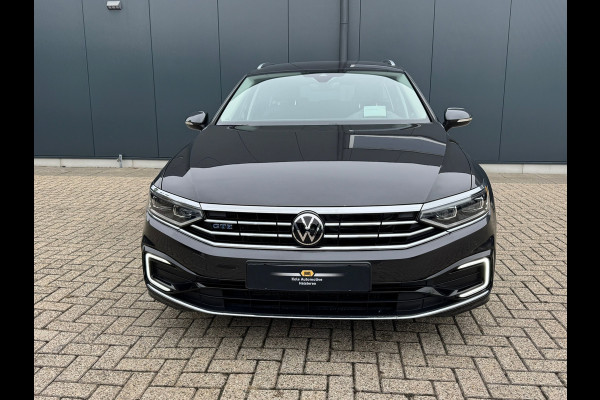Volkswagen Passat Variant 1.4 TSI PHEV GTE * Trekhaak * Head-up Display * Matrix Led * Side Assist *