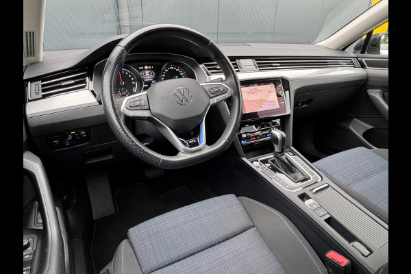 Volkswagen Passat Variant 1.4 TSI PHEV GTE * Trekhaak * Head-up Display * Matrix Led * Side Assist *