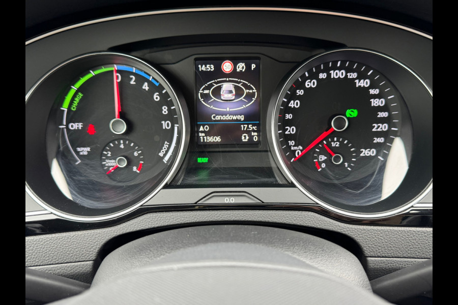 Volkswagen Passat Variant 1.4 TSI PHEV GTE * Trekhaak * Head-up Display * Matrix Led * Side Assist *