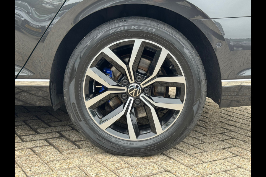 Volkswagen Passat Variant 1.4 TSI PHEV GTE * Trekhaak * Head-up Display * Matrix Led * Side Assist *