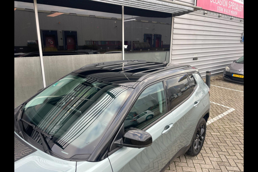 Jeep Compass 4xe 240 Plug-in Hybrid Electric Upland Jeep Compass 4xe 240 Plug-in Hybrid Electric Upland