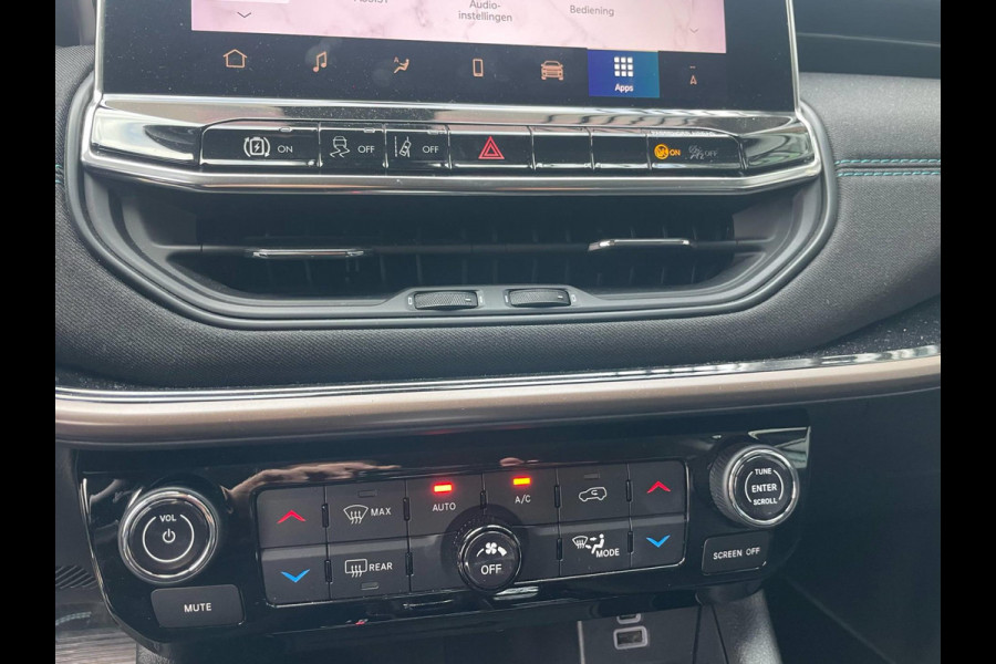 Jeep Compass 4xe 240 Plug-in Hybrid Electric Upland Jeep Compass 4xe 240 Plug-in Hybrid Electric Upland