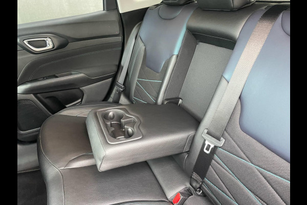 Jeep Compass 4xe 240 Plug-in Hybrid Electric Upland Jeep Compass 4xe 240 Plug-in Hybrid Electric Upland