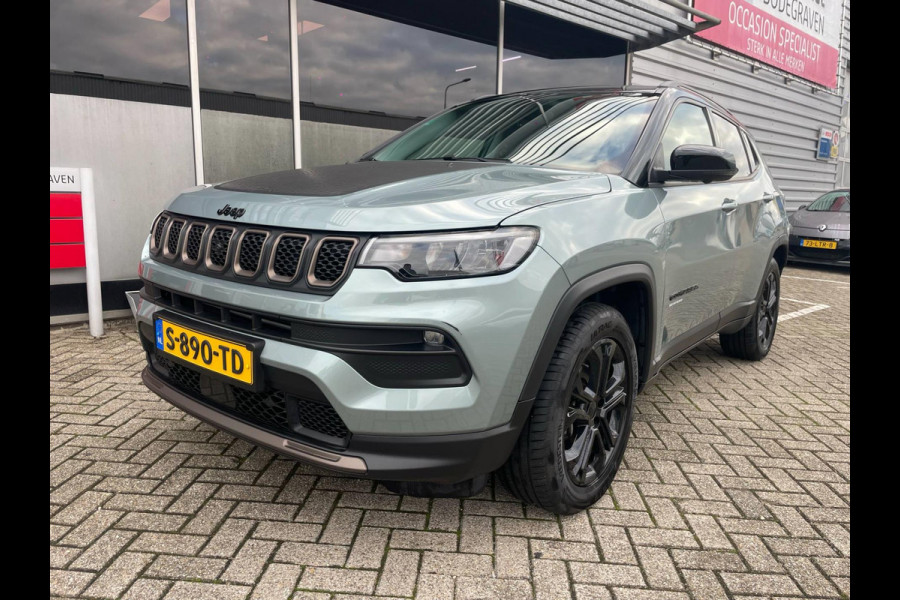 Jeep Compass 4xe 240 Plug-in Hybrid Electric Upland Jeep Compass 4xe 240 Plug-in Hybrid Electric Upland