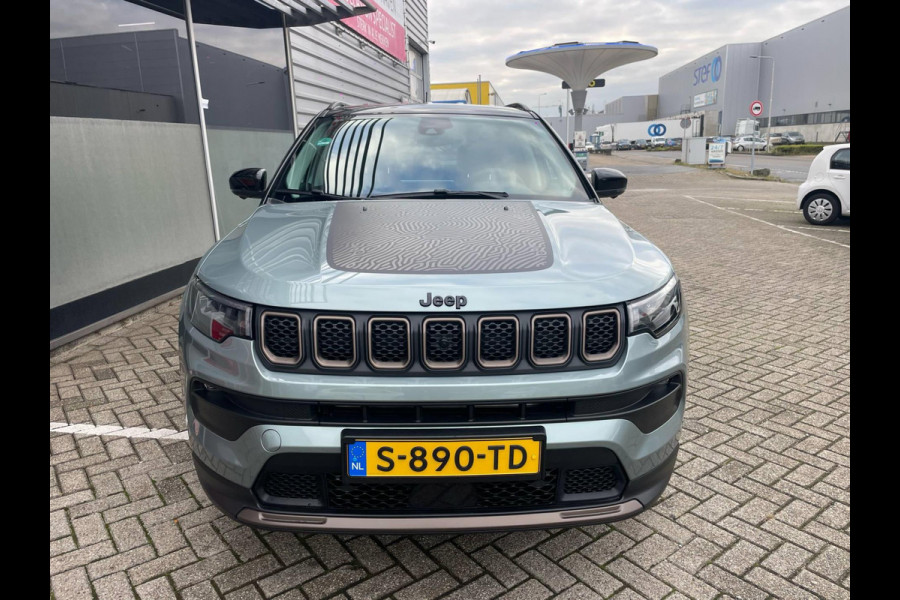 Jeep Compass 4xe 240 Plug-in Hybrid Electric Upland Jeep Compass 4xe 240 Plug-in Hybrid Electric Upland