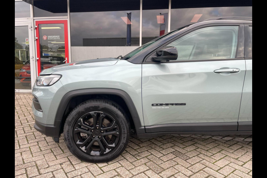 Jeep Compass 4xe 240 Plug-in Hybrid Electric Upland Jeep Compass 4xe 240 Plug-in Hybrid Electric Upland