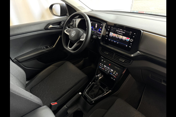 Volkswagen T-Cross 1.5 150PK LED V+A CAMERA DIG.COCKPIT PRO STOELVERW KEYLESS P-ASSIST NIEUWE MODEL "Volkswagen rijden begint bij Topautos.nl – 75 topmodellen direct op voorraad!"