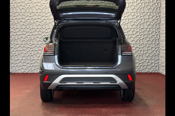 Volkswagen T-Cross 1.5 150PK LED V+A CAMERA DIG.COCKPIT PRO STOELVERW KEYLESS P-ASSIST NIEUWE MODEL "Volkswagen rijden begint bij Topautos.nl – 75 topmodellen direct op voorraad!"