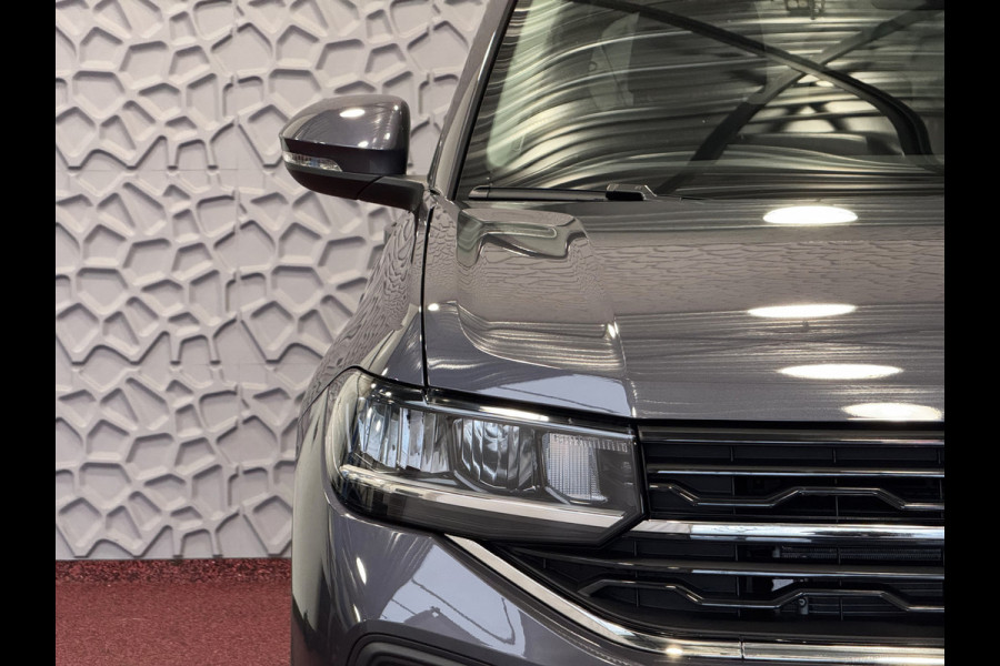 Volkswagen T-Cross 1.5 150PK LED V+A CAMERA DIG.COCKPIT PRO STOELVERW KEYLESS P-ASSIST NIEUWE MODEL "Volkswagen rijden begint bij Topautos.nl – 75 topmodellen direct op voorraad!"