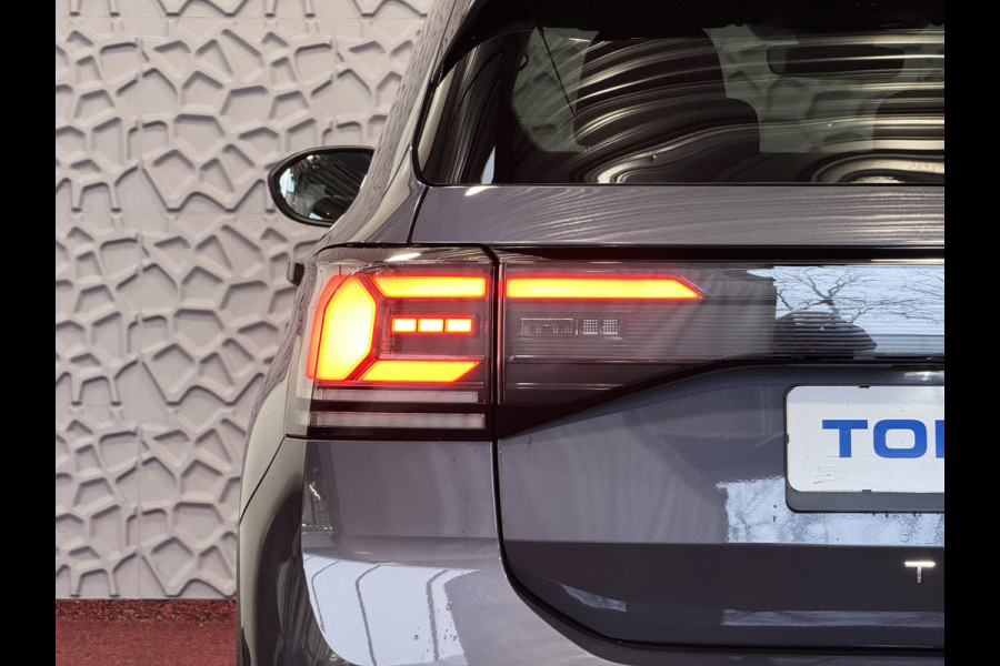 Volkswagen T-Cross 1.5 150PK LED V+A CAMERA DIG.COCKPIT PRO STOELVERW KEYLESS P-ASSIST NIEUWE MODEL "Volkswagen rijden begint bij Topautos.nl – 75 topmodellen direct op voorraad!"